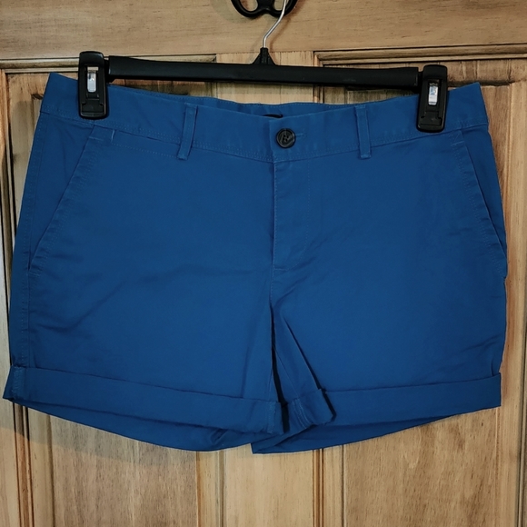 Banana Republic Shorts - Teal, Size 6P - Picture 1 of 3